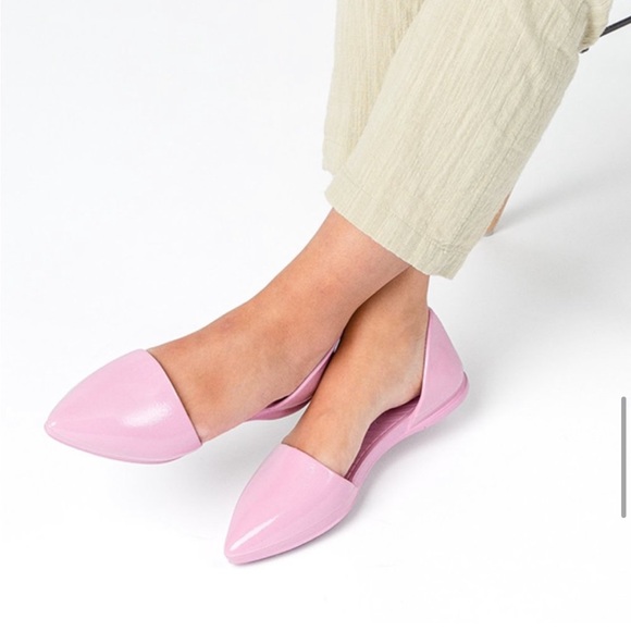 |Native| Flats ~ BRAND NEW - Picture 7 of 7